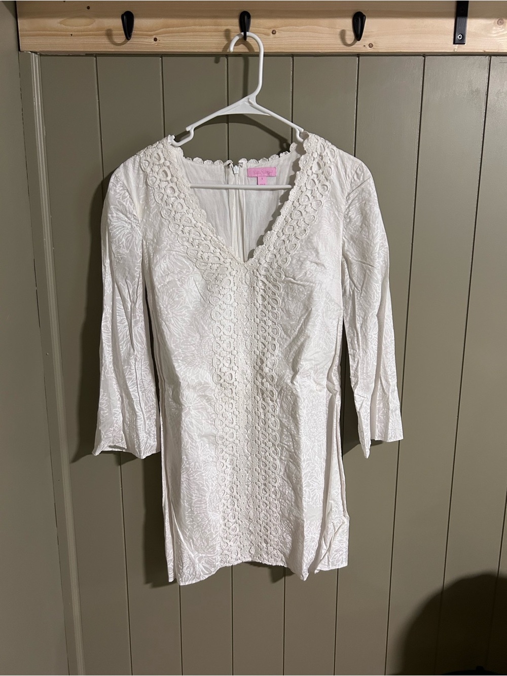 Lilly Pulitzer white shift dress Sz S